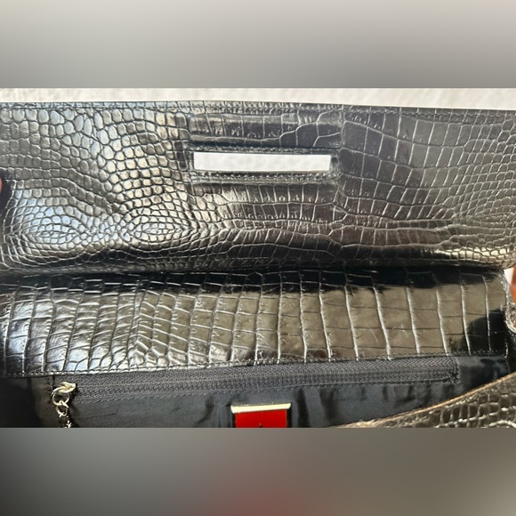 Vintage Cole Haan Alligator Baguette - Picture 6 of 11